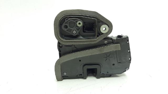 Zamek drzwi przednich lewych 13597536 OPEL