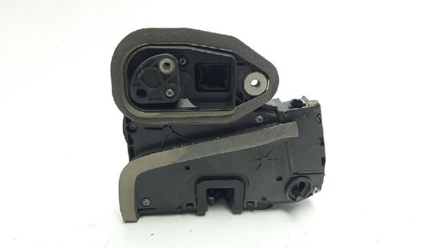 Zamek drzwi tylnych lewych 13598364 OPEL