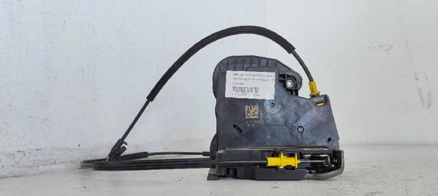 Zamek drzwi tylnych prawych 13598385 OPEL