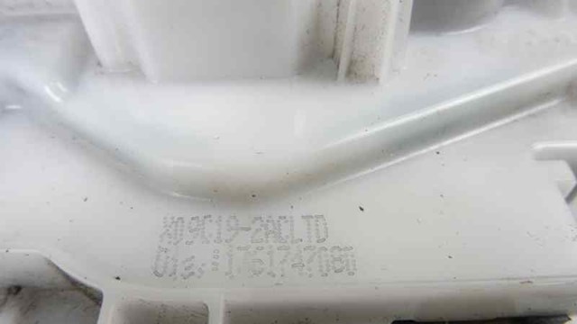 Zamek drzwi przednich prawych Fiat Qubo 255