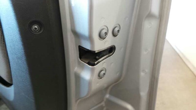 Zamek drzwi przednich prawych Fiat Qubo 255