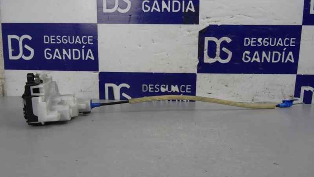 Zamek drzwi przednich prawych Fiat Qubo 255