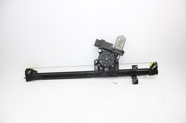 Mechanizm podnoszenia szyby drzwi przednich prawych 1368921080 FIAT
