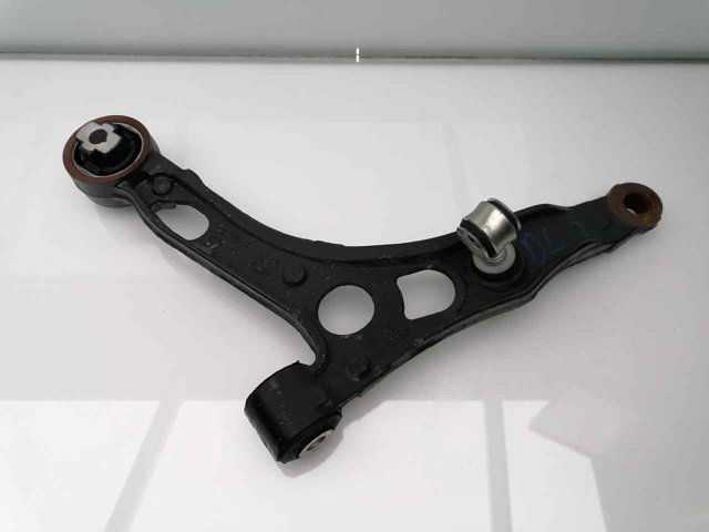 Wahacz zawieszenia przedniego dolny lewy 1374223080 FIAT