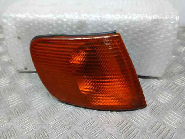 Kierunkowskaz prawy 137984 VAG