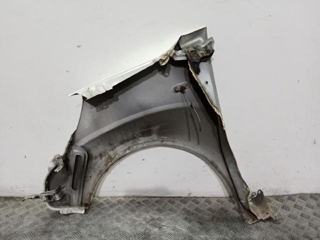 Błotnik przedni prawy Citroen Nemo