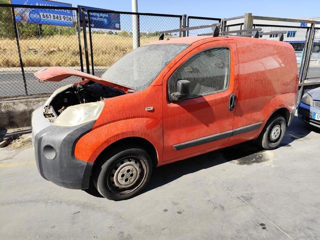Błotnik przedni prawy Citroen Nemo