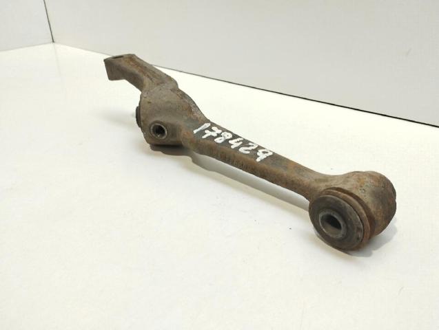 Wahacz zawieszenia przedniego dolny prawy Volvo 940 944