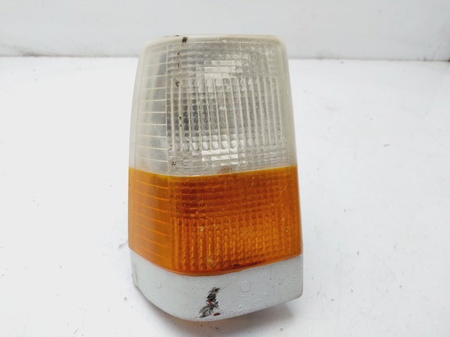 Kierunkowskaz prawy do Volvo 740 744