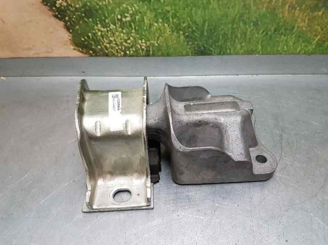 Poduszka (podpora) silnika prawa 1393896080 PEUGEOT
