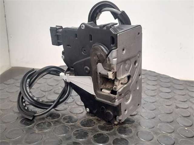 Zamek drzwi przednich prawych 1395264080 FIAT