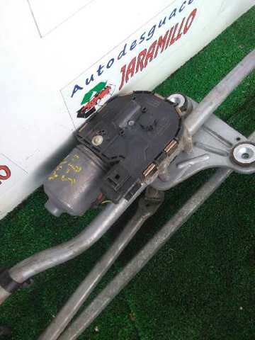 Silniczek wycieraczki szyby przedniej Volvo XC70 2 BZ