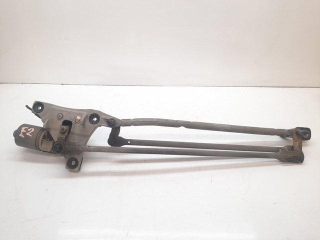 Silniczek wycieraczki szyby przedniej Volvo XC70 2 BZ