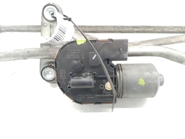 Silniczek wycieraczki szyby przedniej Volvo XC70 2 BZ