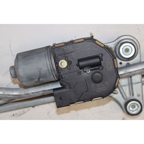 Silniczek wycieraczki szyby przedniej Volvo XC70 2 BZ