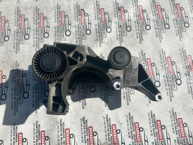 Wspornik alternatora 13992010 BMW