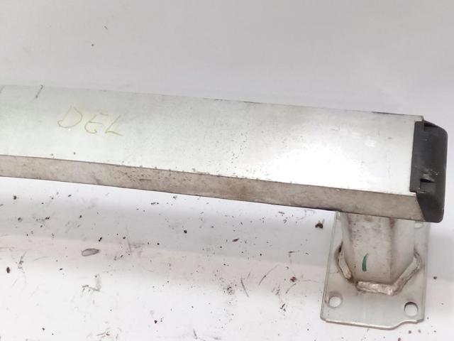 Wzmocnienie zderzaka przedniego Citroen Jumpy 2