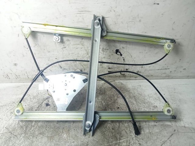 Mechanizm podnoszenia szyby drzwi przednich prawych DAF 45