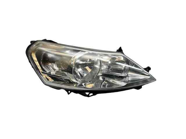 Reflektor prawy 1401367980 PEUGEOT