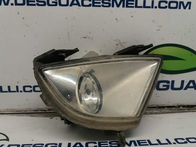 Reflektor przeciwmgielny Ford Fiesta