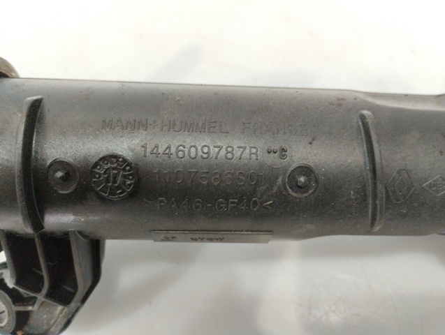 Przewód (króciec) intercoolera 144609787R NISSAN