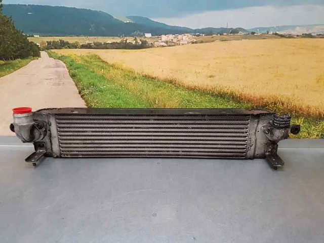 Chłodnica intercoolera 144613UC0C NISSAN