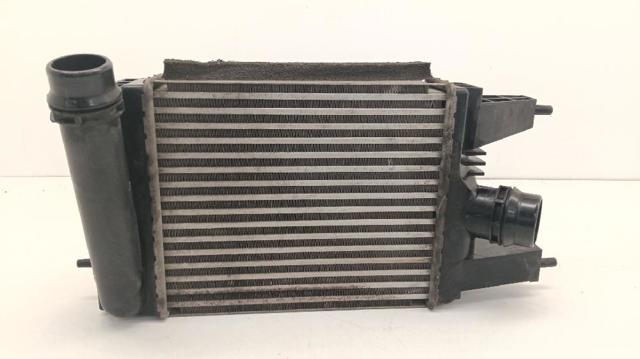 Chłodnica intercoolera 144613ZU0B NISSAN