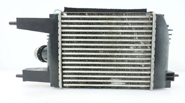 Chłodnica intercoolera 144613ZU0B NISSAN