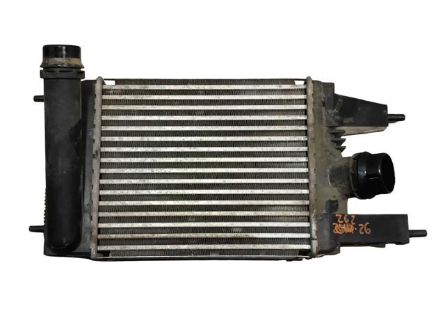 Chłodnica intercoolera 144613ZU1B NISSAN