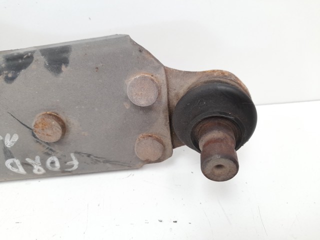 Wahacz zawieszenia przedniego dolny prawy 1448621 FORD