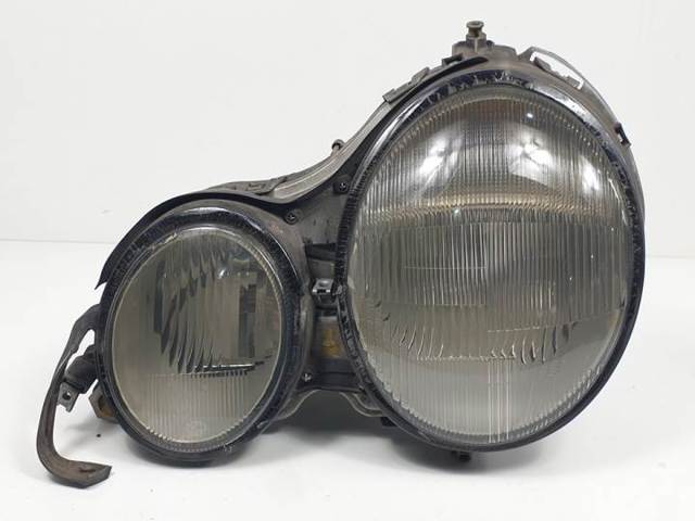 Reflektor lewy 144869 MERCEDES