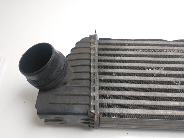 Chłodnica intercoolera 144960015R OPEL
