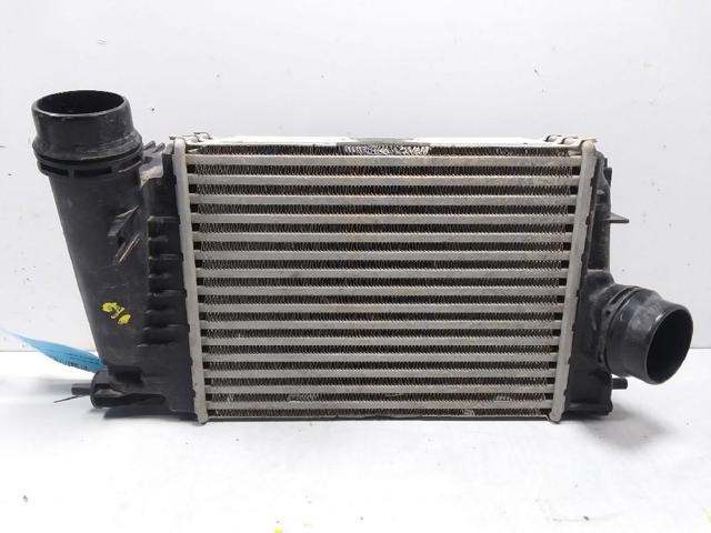 Chłodnica intercoolera 144962803R RENAULT
