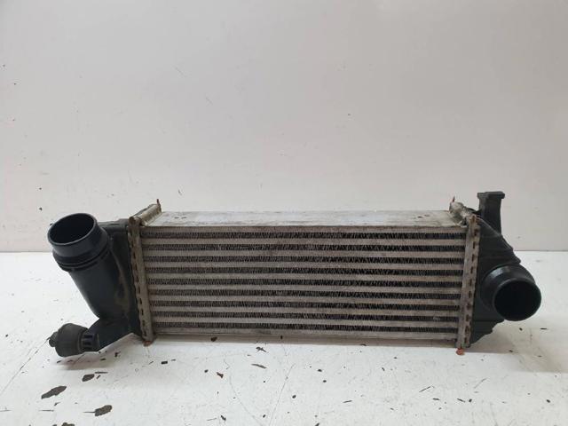 Chłodnica intercoolera 144963234R MERCEDES