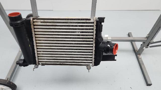 Chłodnica intercoolera 144967634R RENAULT