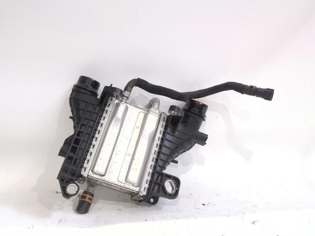 Chłodnica intercoolera 144967867R PEUGEOT