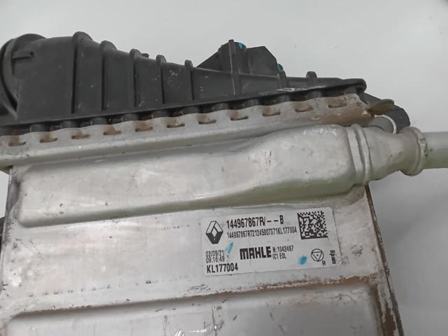 Chłodnica intercoolera 144967867R RENAULT