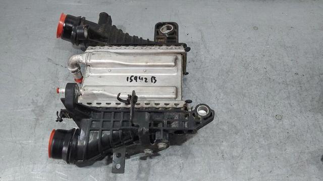 Chłodnica intercoolera 144967867R RENAULT