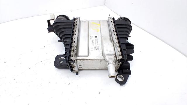 Chłodnica intercoolera 144967867R RENAULT