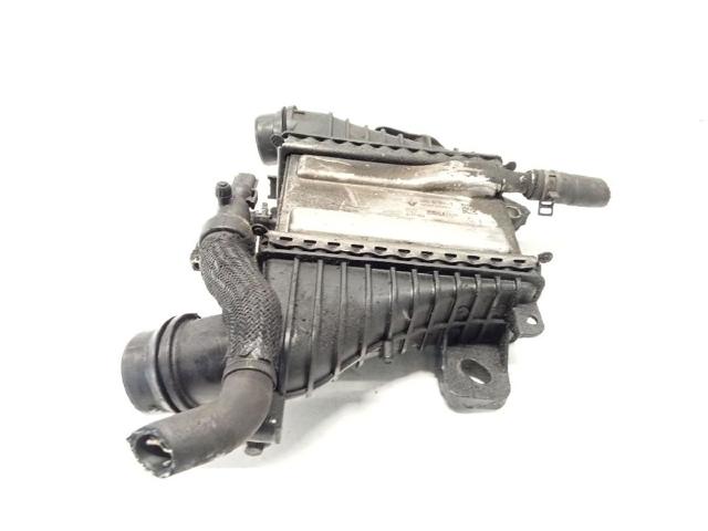 Chłodnica intercoolera 144967867R RENAULT