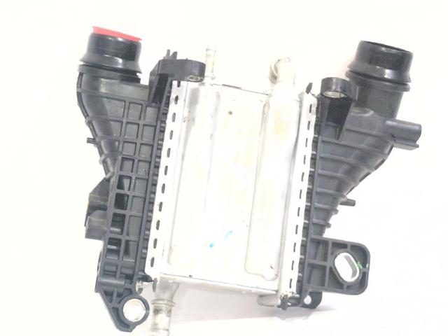 Chłodnica intercoolera 144967867R RENAULT