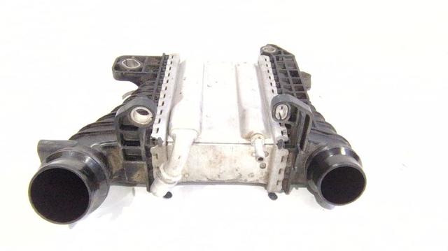 Chłodnica intercoolera 144967867R RENAULT