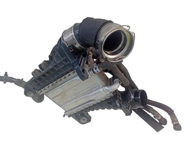 Chłodnica intercoolera 144967867R RENAULT