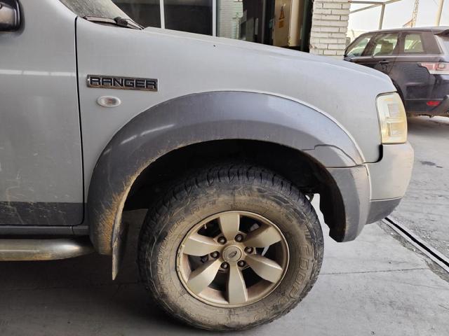 Kupić Błotnik przedni prawy Ford Ranger  ET w dobrej cenie