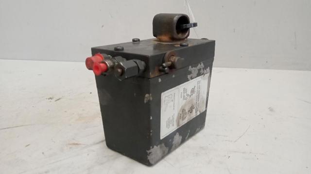 Pompa podnoszenia kabiny 1450903 DAF