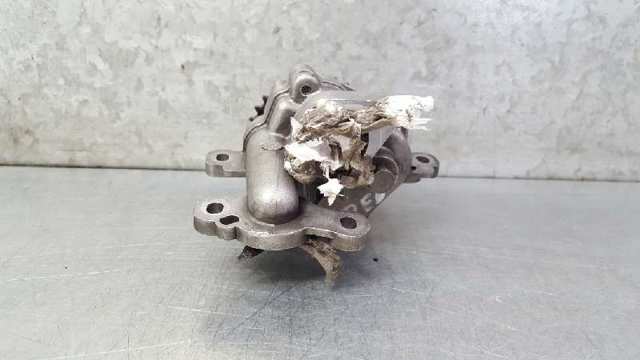 Pompa oleju Jaguar X-type CF1