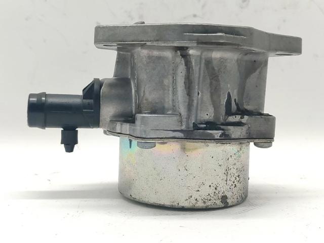 146502217R Renault (RVI)