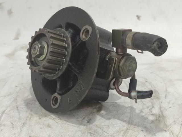 Pompa podciśnienia 146502J601 NISSAN