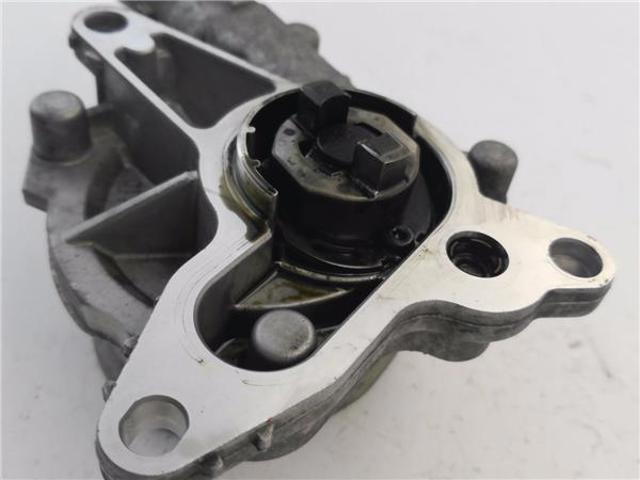 Pompa podciśnienia Renault Master 3 FV, JV