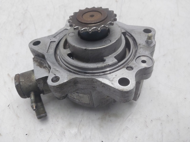  do Nissan Primera  (P12)